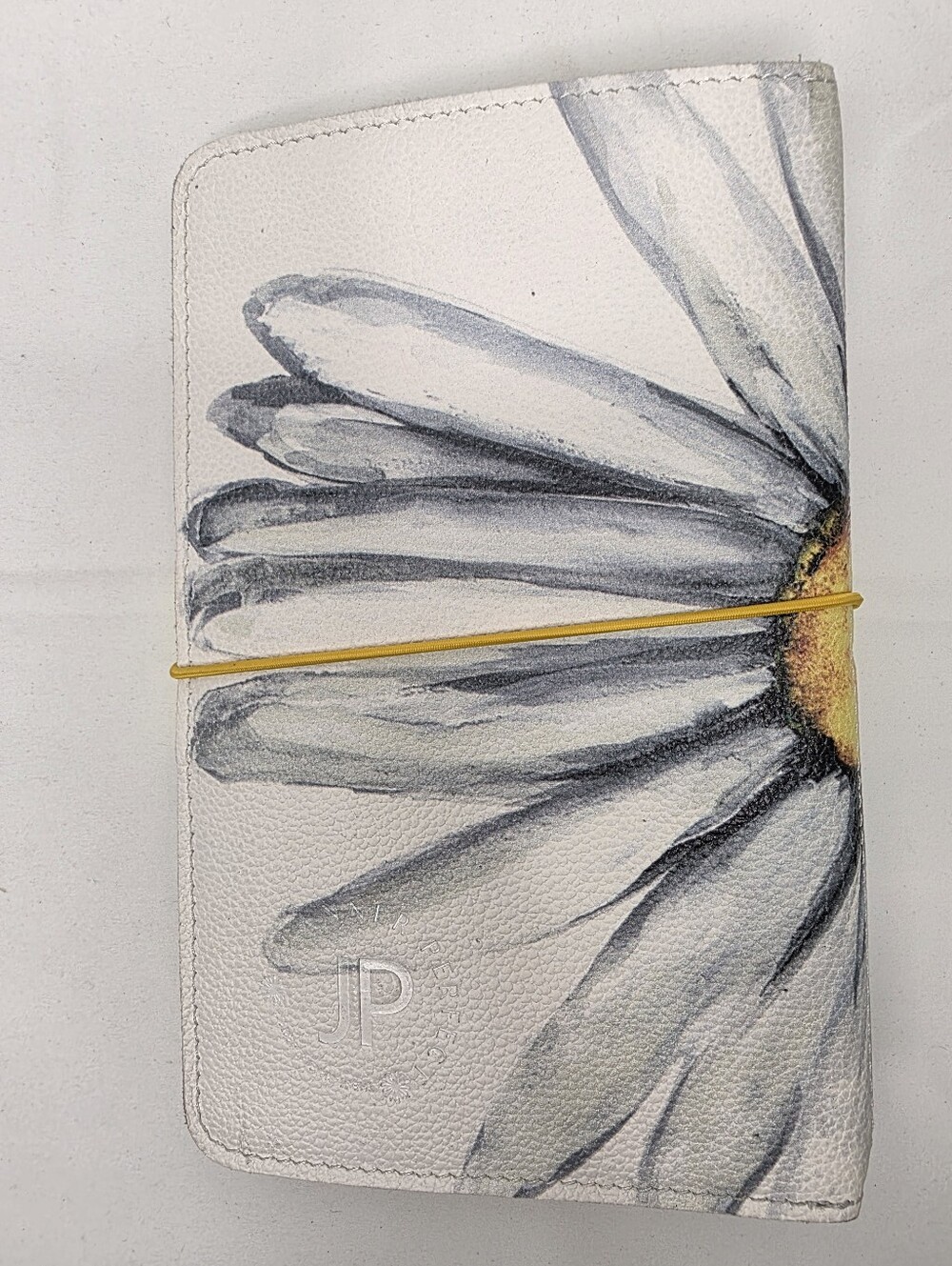 Planner Perfect Leather Traveler Notebook Cover Daisy Art